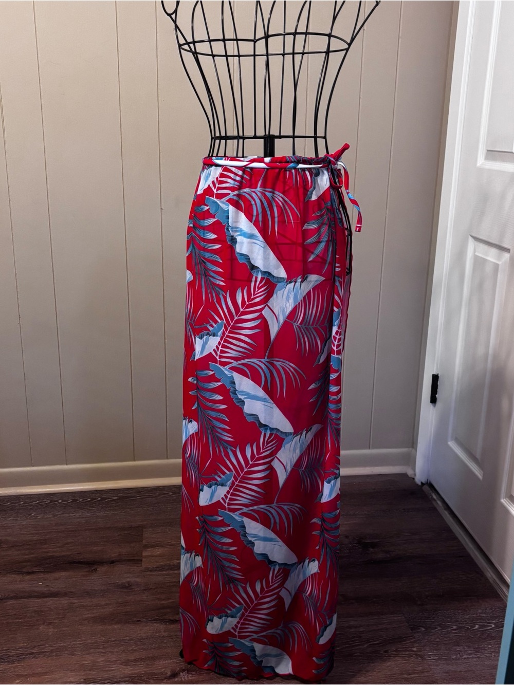Women’s Red Tropical Print Swim Coverup Maxi Skirt